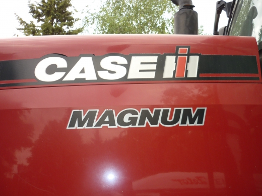 CASE Magnum 335  5