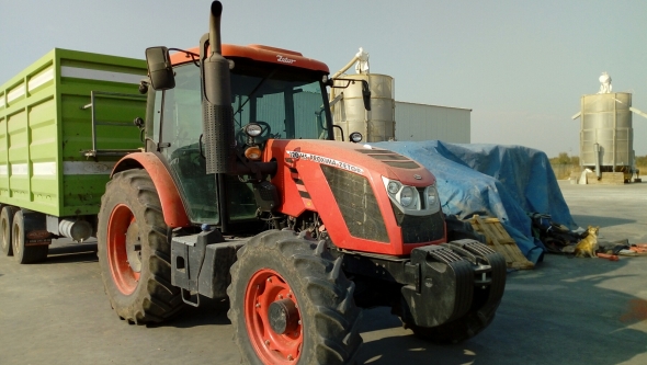 Трактор Zetor Proxima HS 120  1